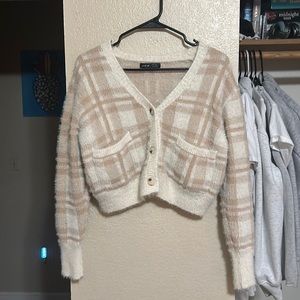 SHEIN plaid cropped cardigan with pockets, size m